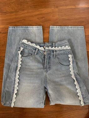 Light Blue Women's Denim Jeans with White Lace Trim